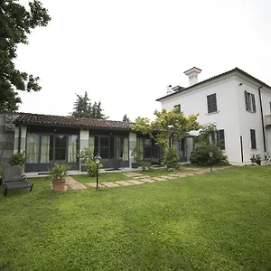 Franca In Franciacorta 3* Passirano